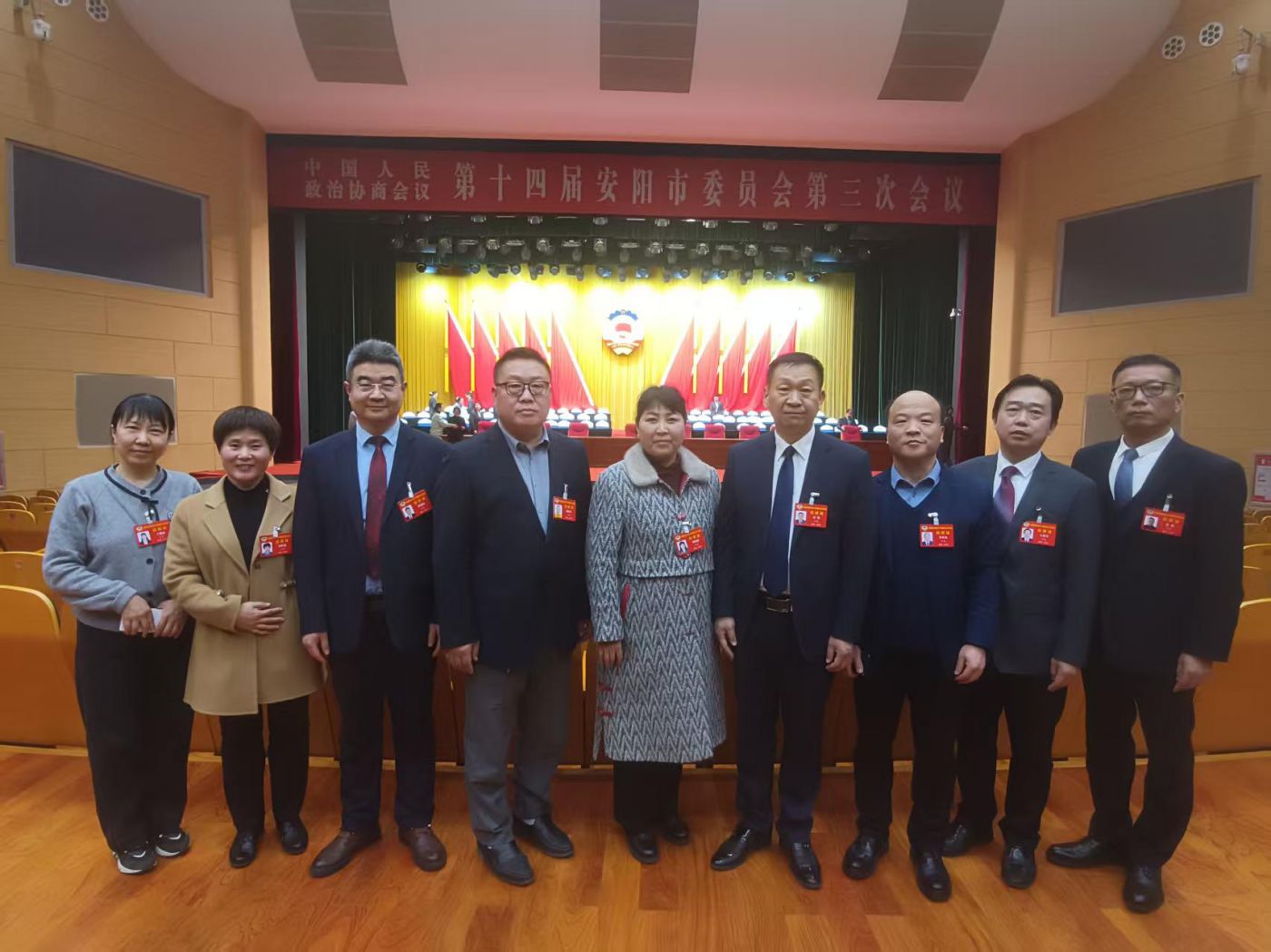 67f72a37ada73.jpg